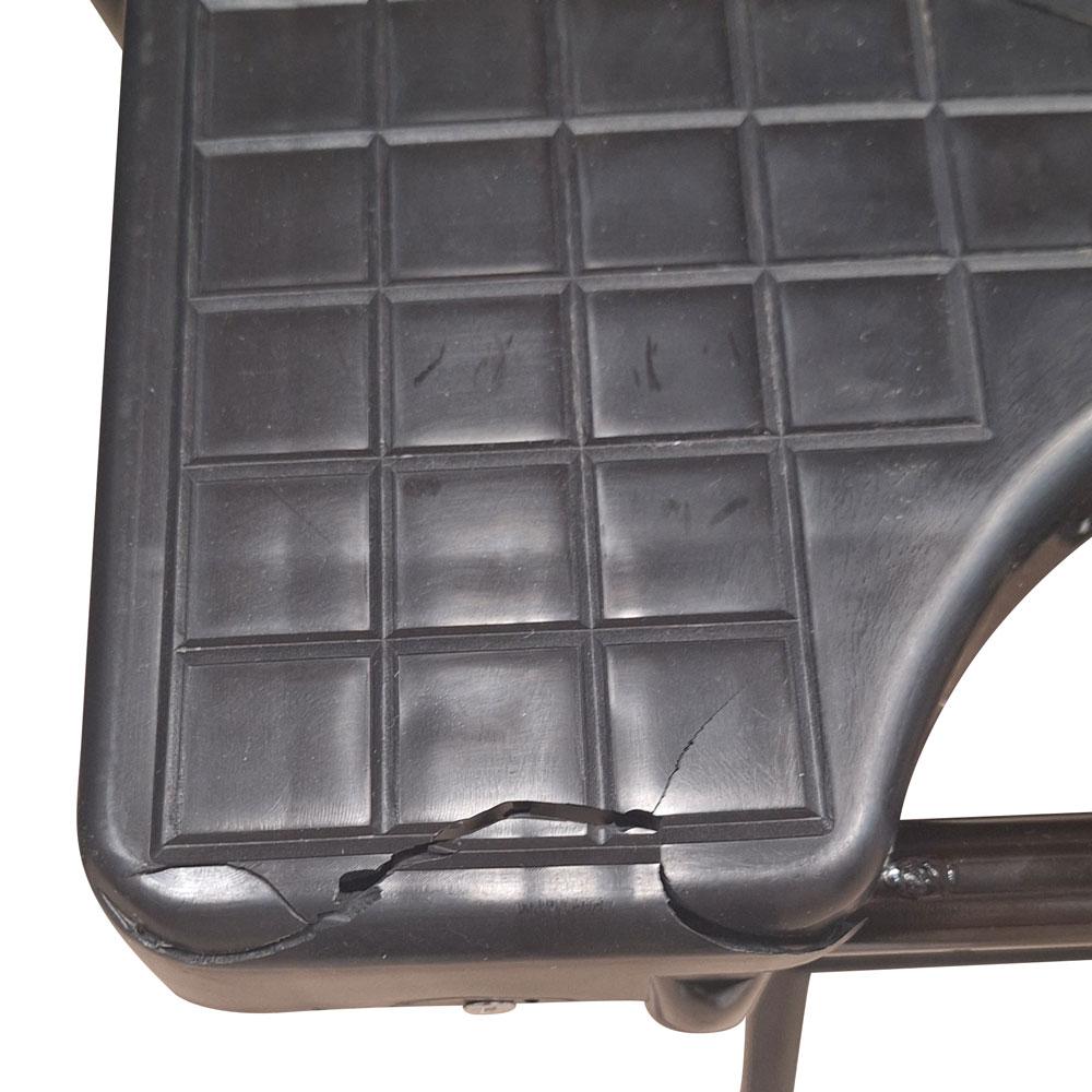 SEMINOVO - Escada Alcance de 02 Degraus Preta - Anodilar