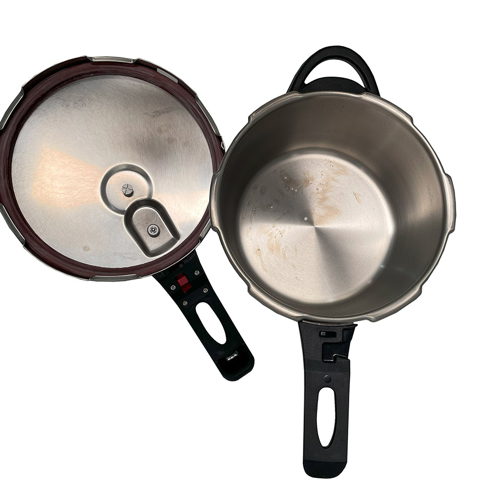 SEMINOVO - Panela de Pressão Solar Inox Fundo Triplo 5 Dispositivos de Segurança 22 cm 4,5 l - Tramontina 62513223