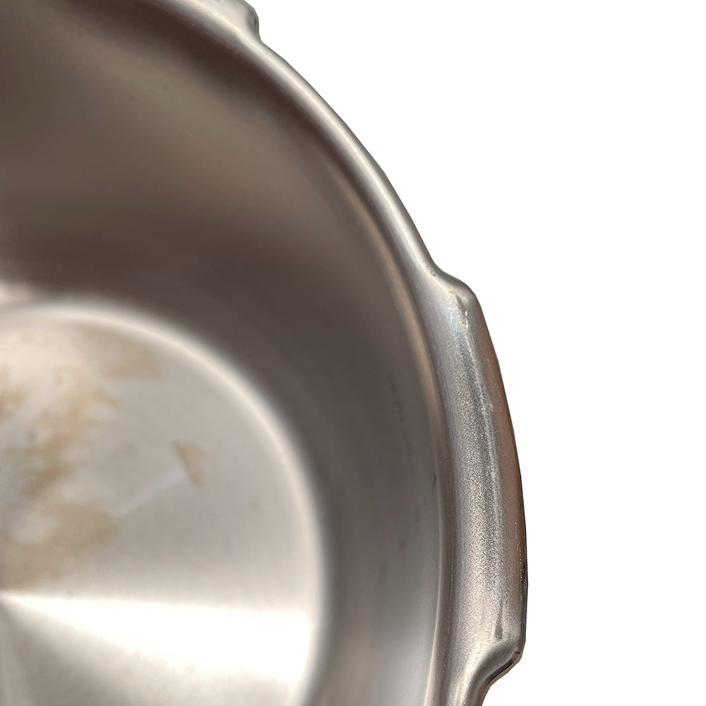 SEMINOVO - Panela de Pressão Solar Inox Fundo Triplo 5 Dispositivos de Segurança 22 cm 4,5 l - Tramontina 62513223