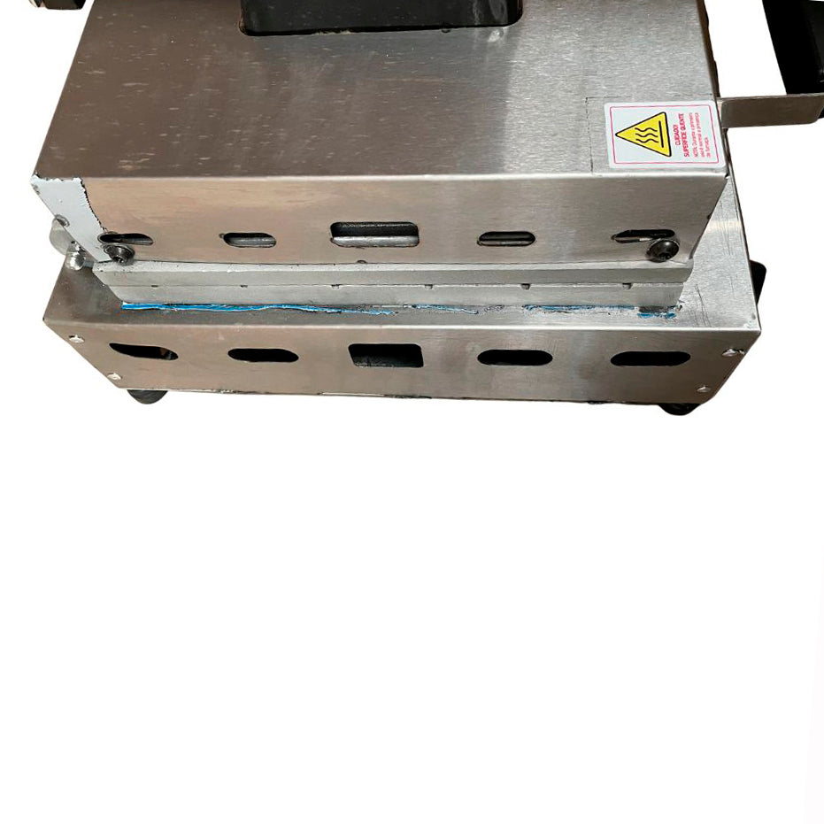 SEMINOVO - Prensa de Crepe Suíço a Gás 12 Cavidades PRK-120G - Progás