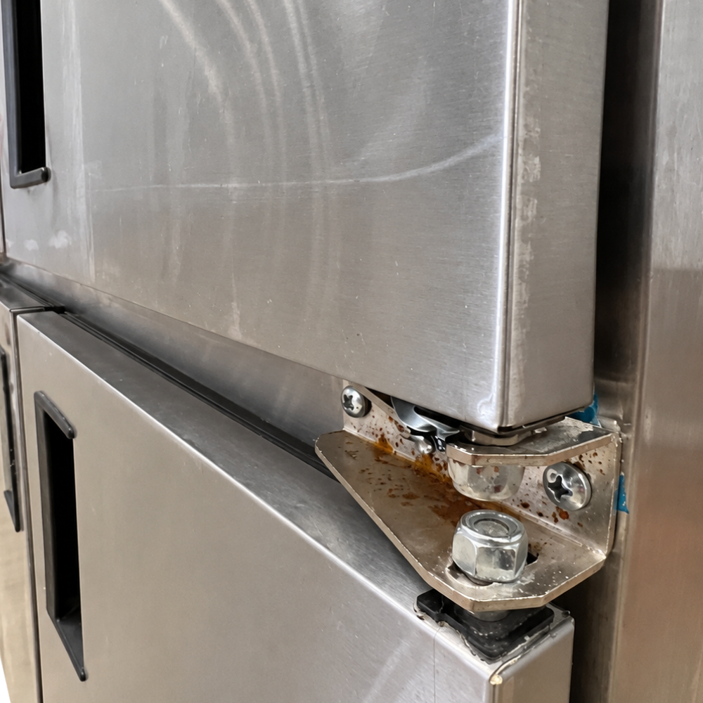 SEMINOVO - Refrigerador Vertical 4 Portas Inox Ext Comercial  MCECV4P 220V - VENANCIO
