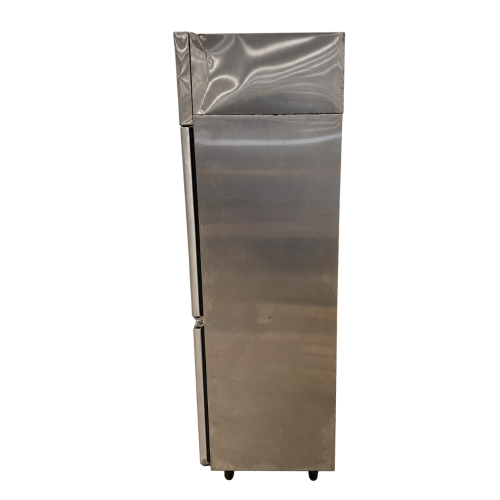 SEMINOVO - Refrigerador Vertical 4 Portas Inox Ext Comercial  MCECV4P 220V - VENANCIO