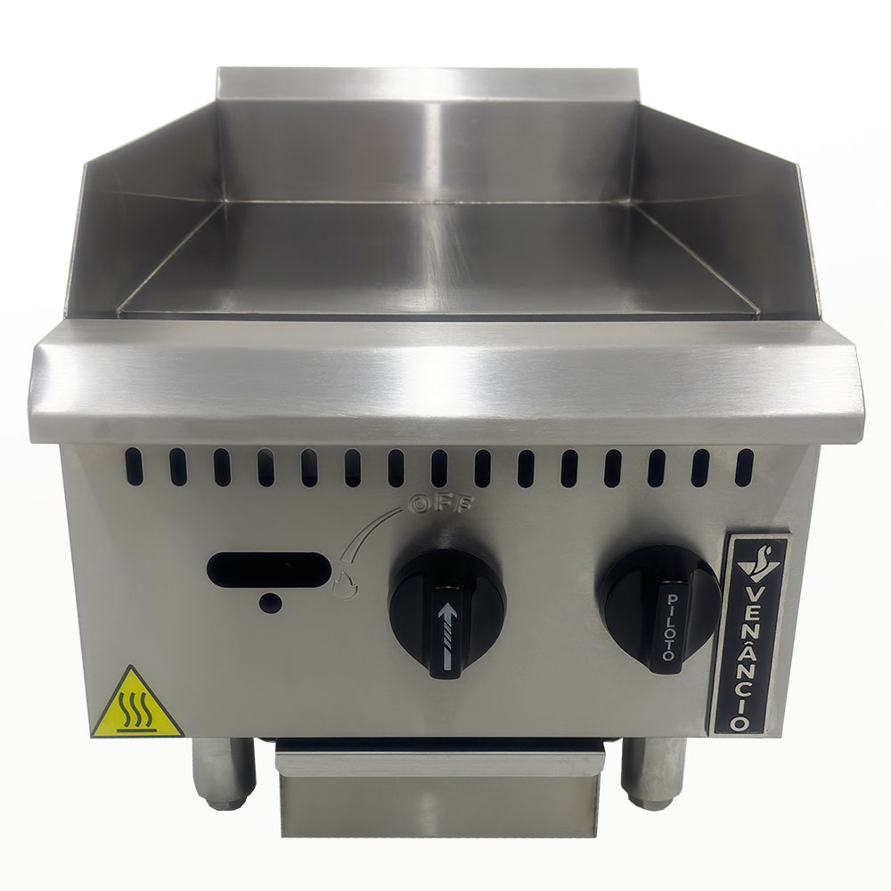 Chapa bifeteira profissional industrial a gás Venâncio PCM038G de 38cm com chapa de 8mm e corpo em inox, vista frontal completa, ideal para cozinhas comerciais.