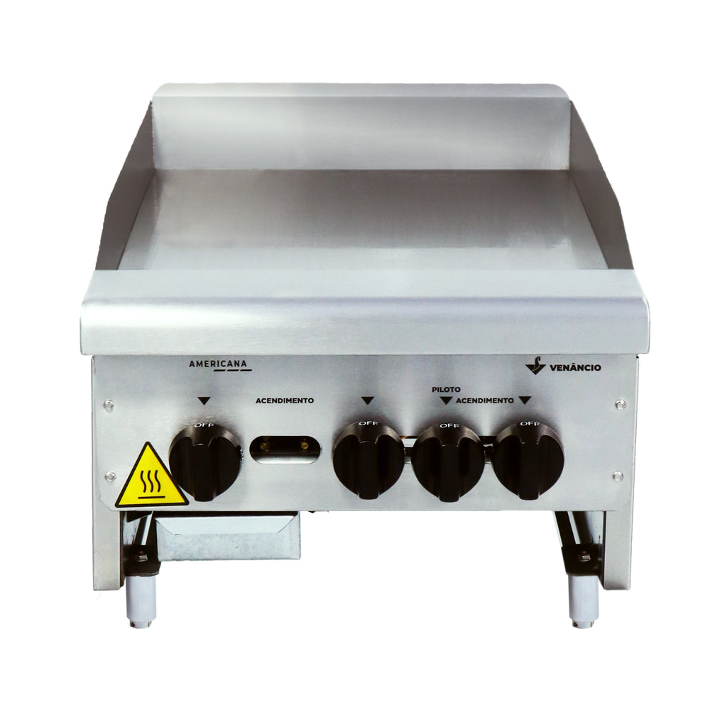 Painel frontal da chapa bifeteira a gás Venâncio CG45 inox, mostrando botões de controle para regulagem de temperatura