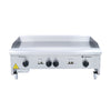 Painel frontal da chapa bifeteira a gás Venâncio CG90 inox, mostrando botões de controle para regulagem precisa de temperatura