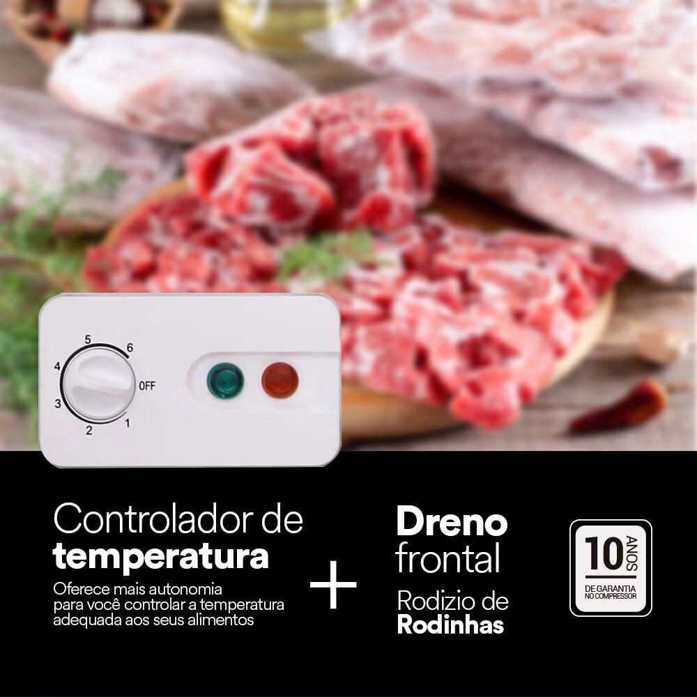 Interior do freezer conservador EOS, com cesta auxiliar para organização de bebidas e alimentos.