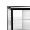 Expositor refrigerado para doces com refrigeração uniforme e portas de aço galvanizado.
