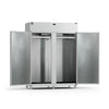 Imagem da Mini Câmara Frigorífica Resfriados MCVR1900I 220V, destacando sua construção em inox e a gancheira interna para organização de carnes.