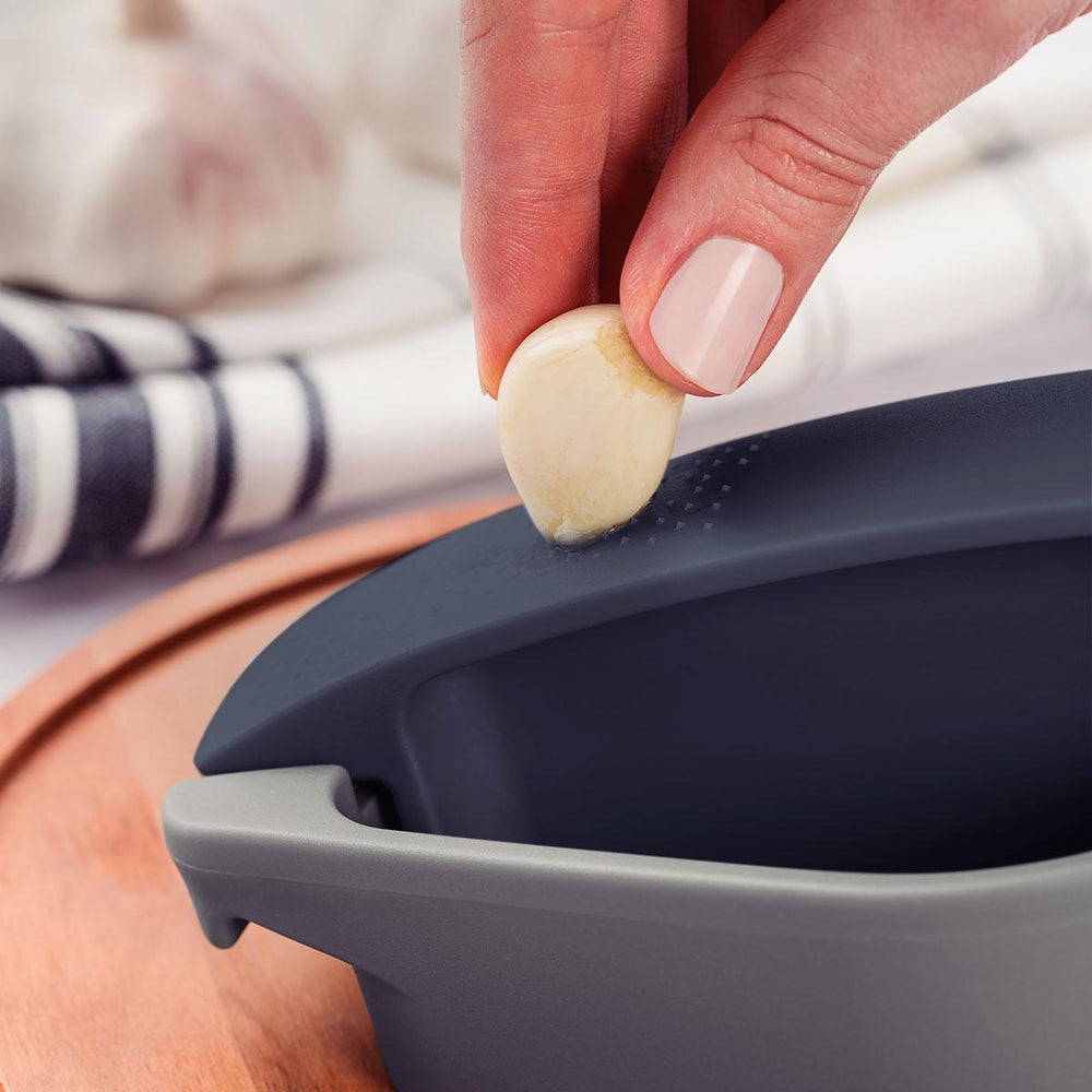 Amassador de Batatas Verano Com Estrutura de Nylon Com Lâmina de Aço Inox Ônix - Tramontina 25581130