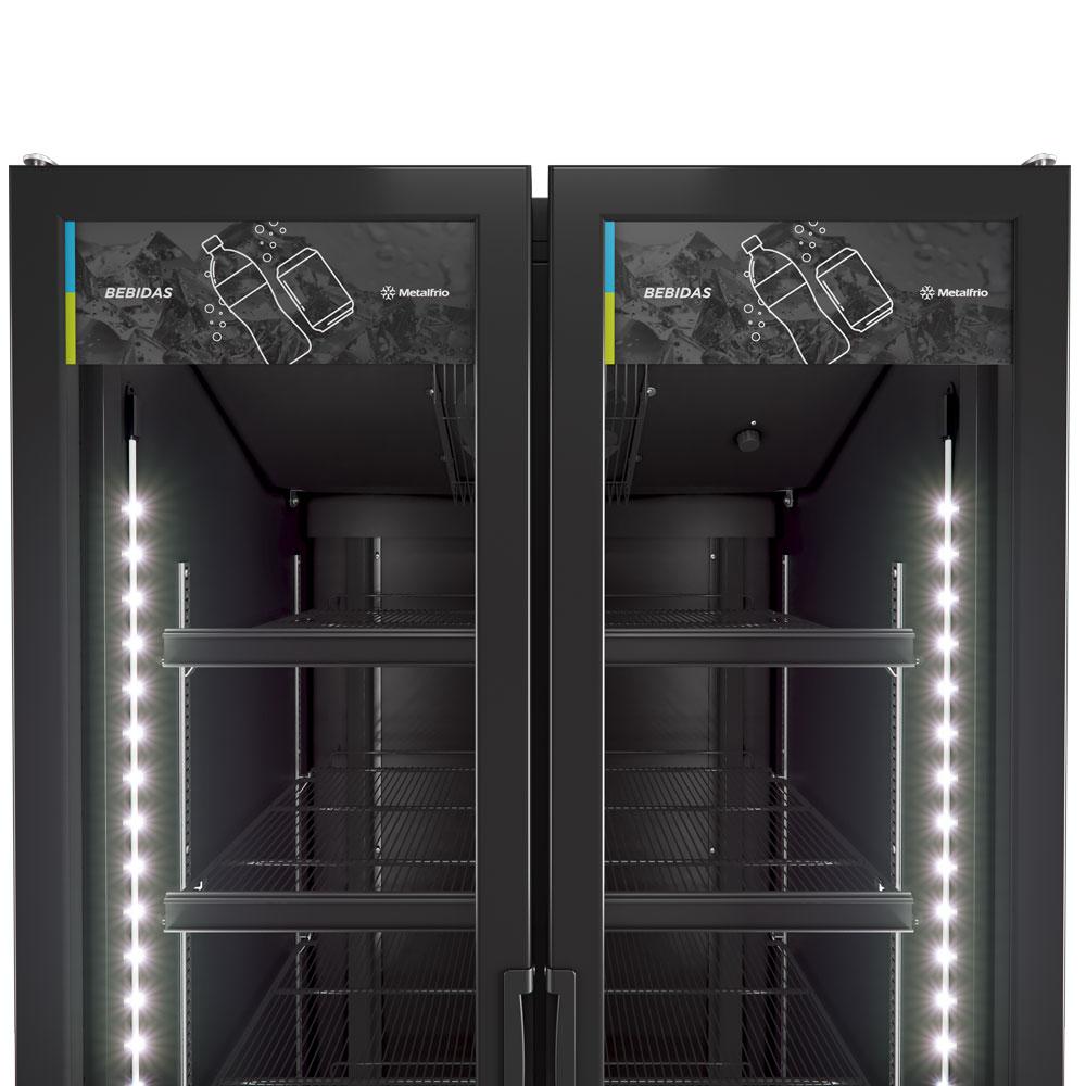 Refrigerador Expositor Vertical Bebidas Duas Portas Vidro 691/752L VB70AH All Black 220V - Metalfrio