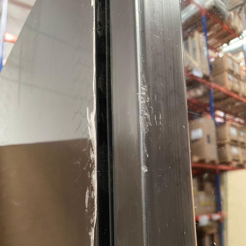 Semi - Cervejeira Expositor Vertical Porta Vidro 513L Vn50ah Optima All Black 220v - Metalfrio