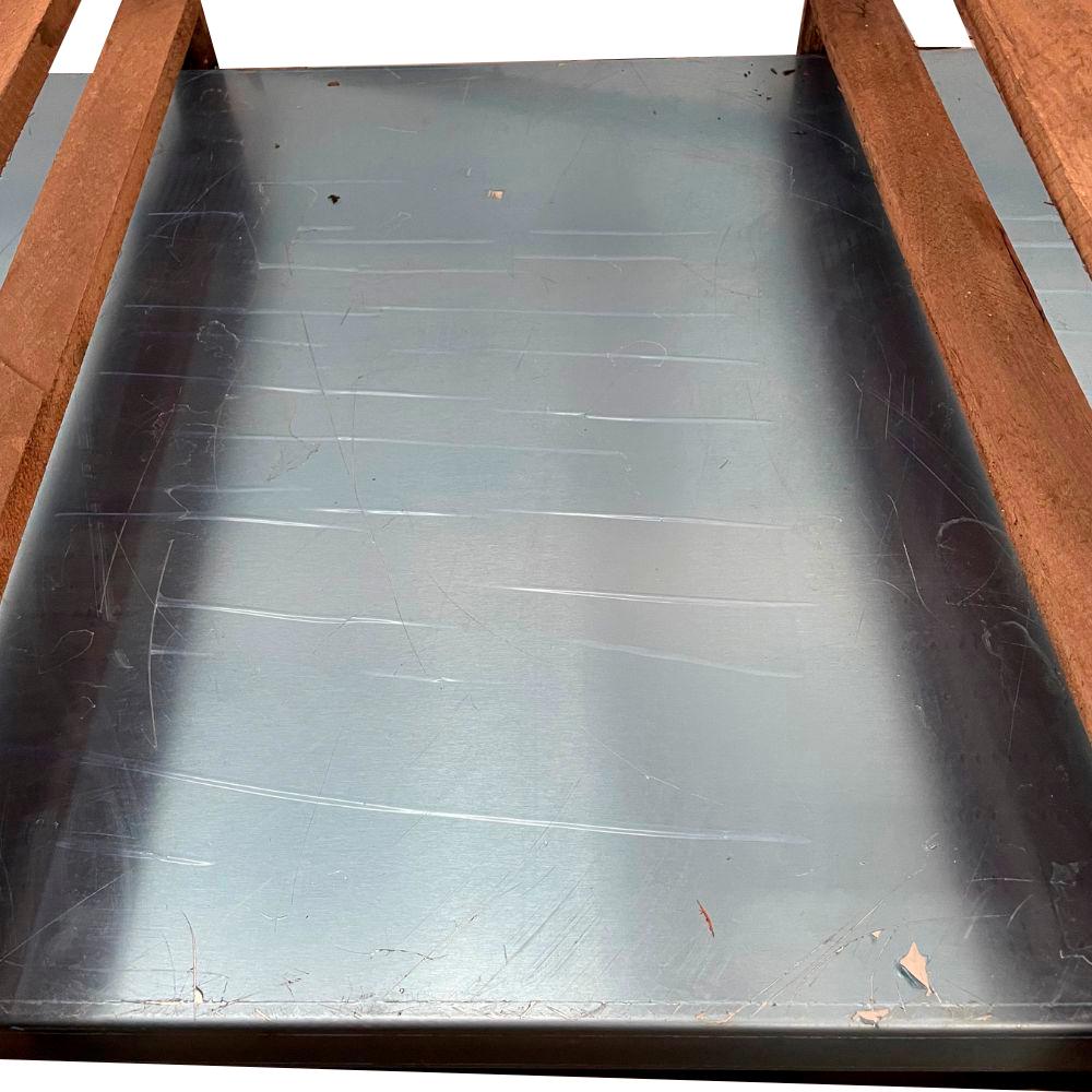 SEMINOVO - Bancada Total Inox Tampo Liso Prateleira Gradeada MITLPG 1400x700 - Refrimate
