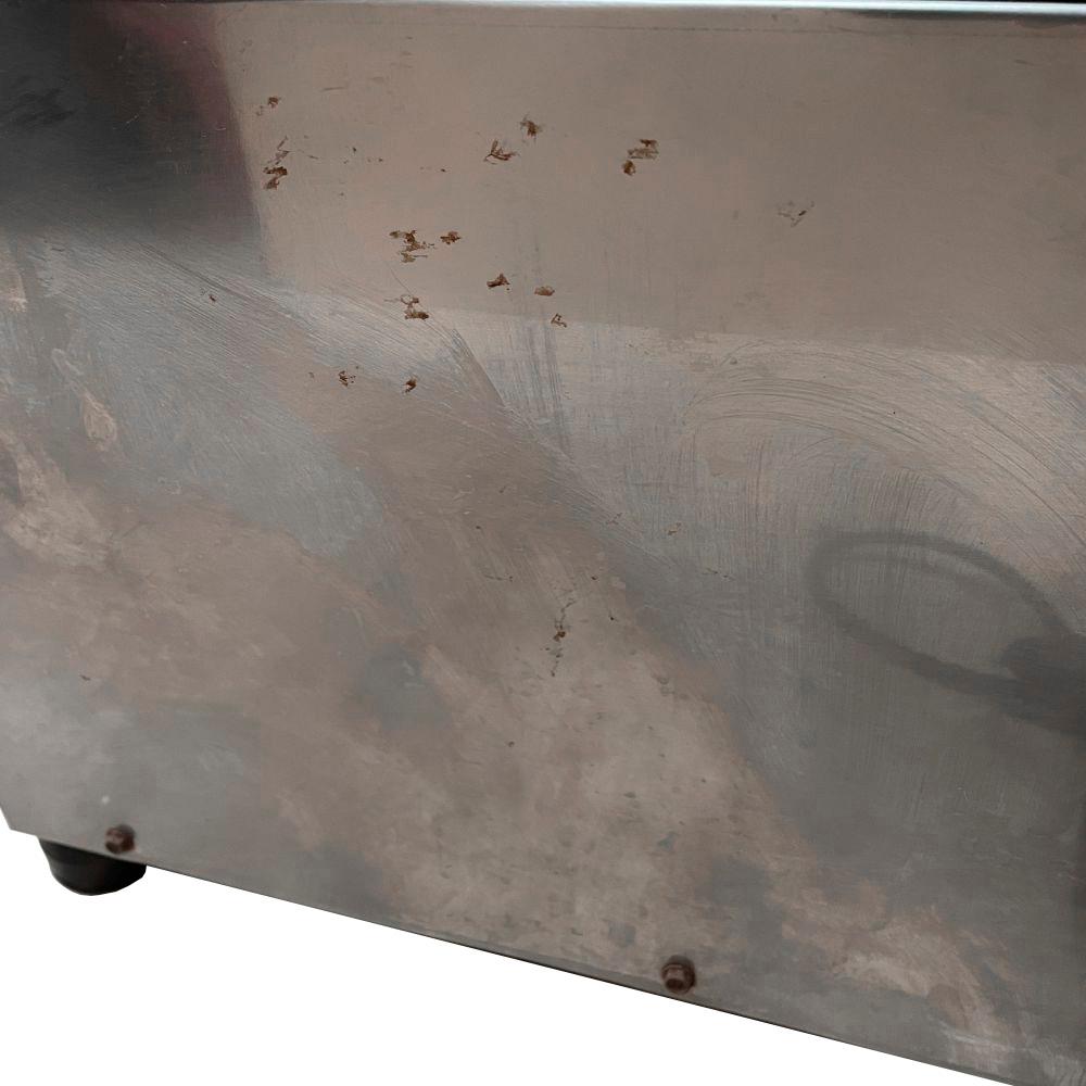 SEMINOVO - Picador Moedor de Carne Profissional Para Açougues Boca 22 Aço Carbono 1cv Pcl22l 220V - Metvisa