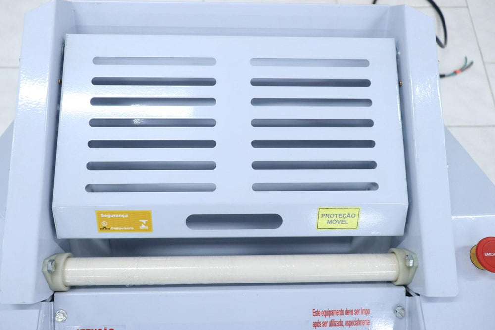 Cilindro Laminador Elétrico Mesa 39 cm Massa Pizza Pão Pastel CLMSV39 Venâncio