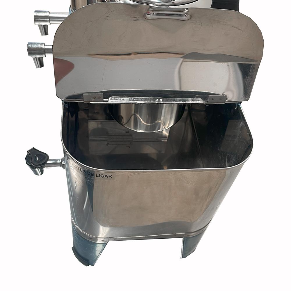 SEMINOVO - Cafeteira Industrial Elétrica Com Bule, Depósito 3L e Esterilizador MC13 127V - Universal