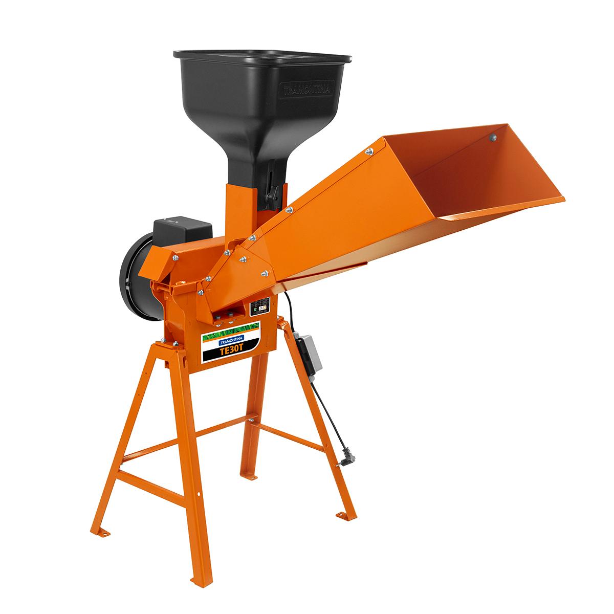 Triturador Elétrico Suporte Triangular Motor 2 hp Saída Lateral Te30t Bivolt - Tramontina 79854342