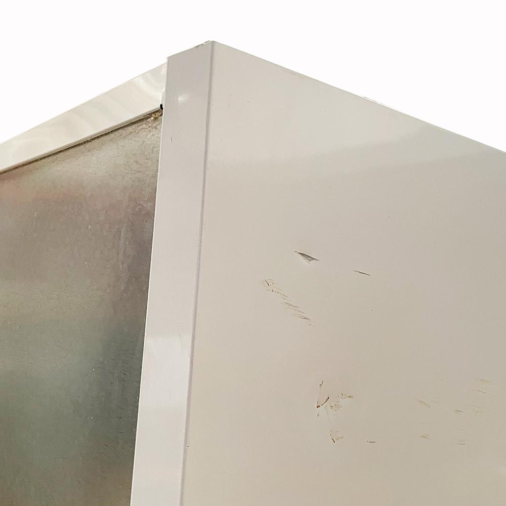 SEMINOVO - Freezer Conservador Vertical Tripla Ação Porta Com Visor 512 Litros VF55FT 127V - Metalfrio