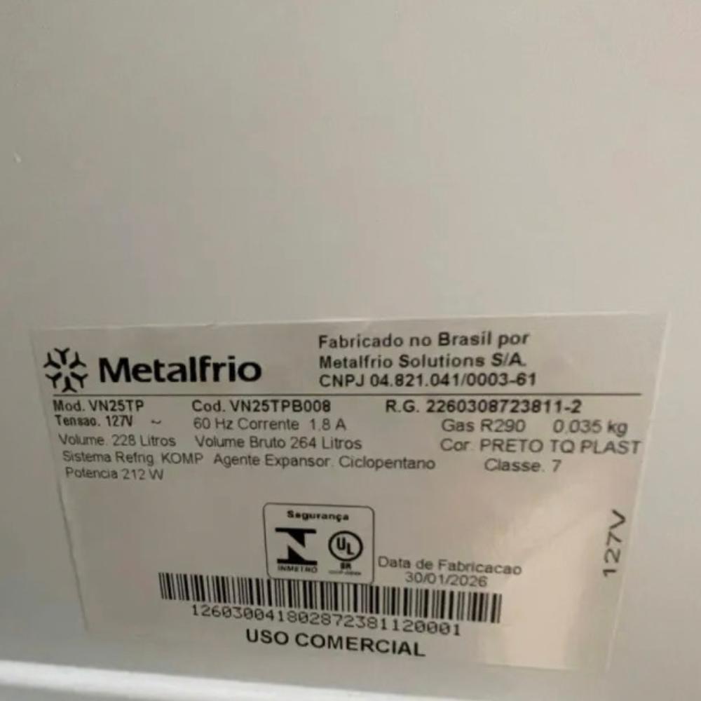 SEMINOVO - Cervejeira Metalfrio Beer Maxx 250 Porta Inox 256 Litros Digital VN25TP Inox 127V - Metalfrio