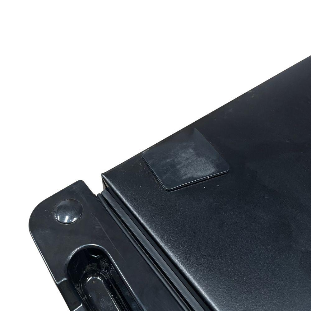 SEMINOVO - Frigobar Mini Refrigerador Doméstico Ice Compact 93l EFB101P 127V Preto - EOS