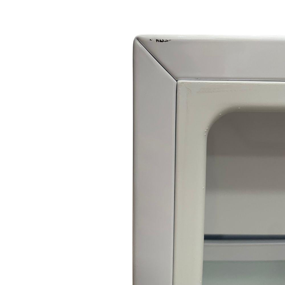 SEMINOVO - Frigobar Mini Refrigerador Doméstico Ice Compact 93l Efb101 220v Branco - Eos