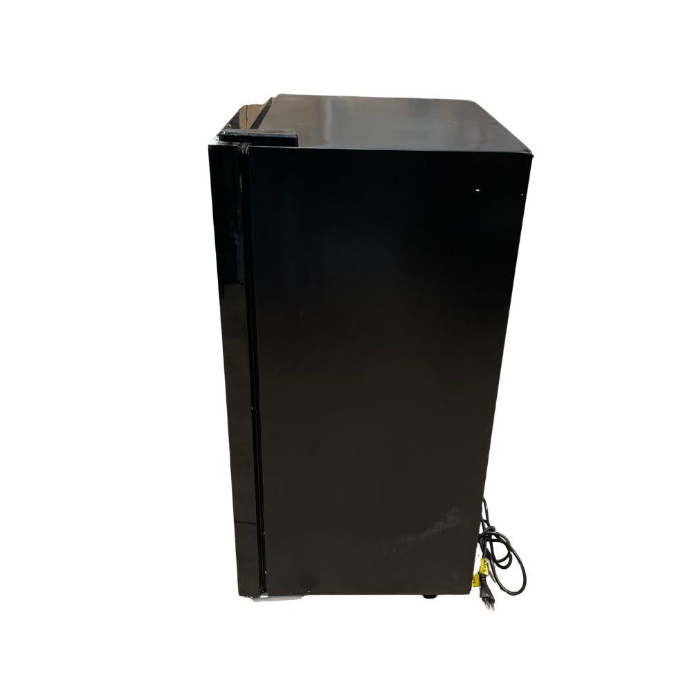 SEMINOVO - Visa Cooler Cervejeira Porta Janela Frost Free -6 a 18 ºc 100l Black Glass Ece120 Bierhaus 127v - Eos