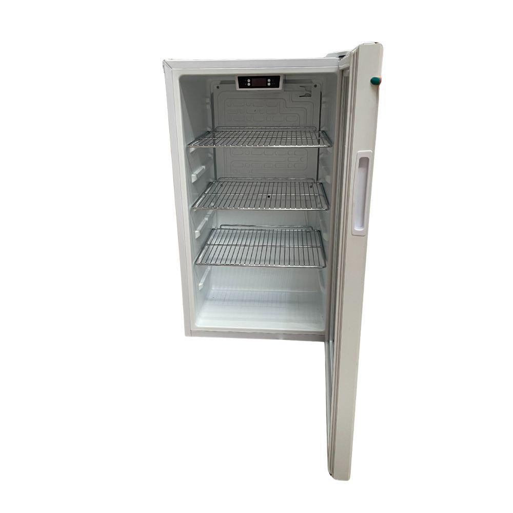 SEMINOVO - Refrigerador Expositor Vertical 124L Eco Gelo Branco EEV120B 220V - EOS