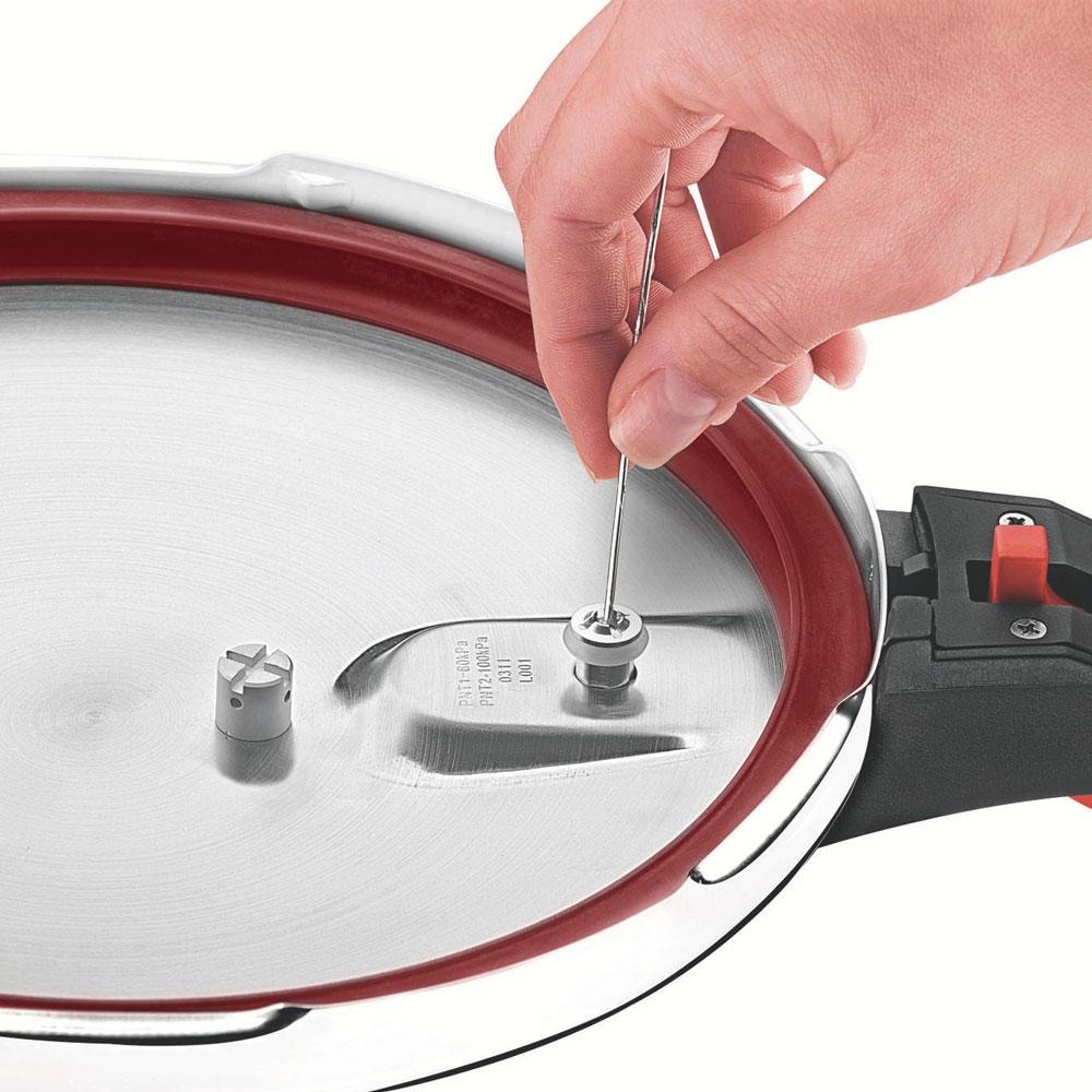 Panela de Pressão Solar Inox Fundo Triplo 5 Dispositivos de Segurança 22 cm 4,5 l - Tramontina 62513223