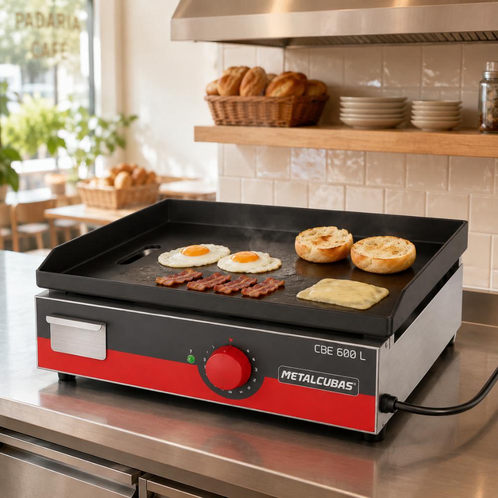 Chapa Lanche Bifeteira Elétrica 60 cm Profissional Light CBE600 l 220v - Metalcubas 23432