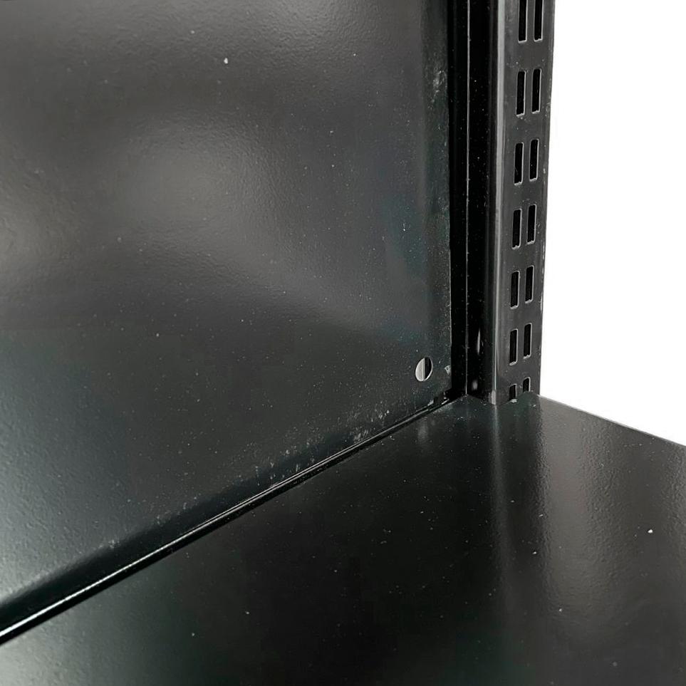 SEMINOVO - Gôndola New Plus 1,70m Parede Inicial 40x30 Preto - SA Gôndolas