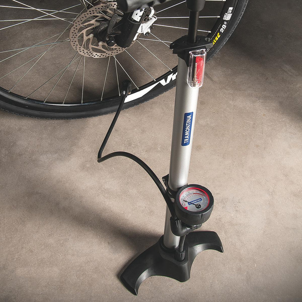 Bomba de ar Manual Pneu Bola Câmara Colchão de ar Piscina 160psi 11bar - Tramontina 43132001