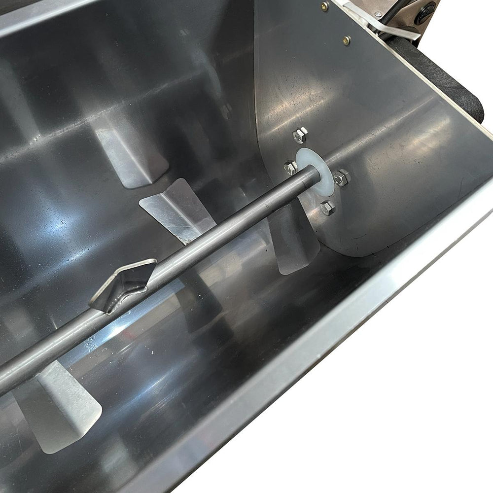 Misturador Inox 5 kg 1/3 HP Bivolt para Mistura de Carne e Temperos - Malta 3101070
