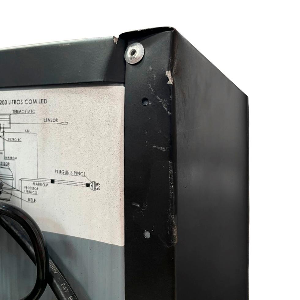 SEMINOVO - Adega Piubella 200 Para 50 Garrafas Preto Porta Invertida 127V - Venax