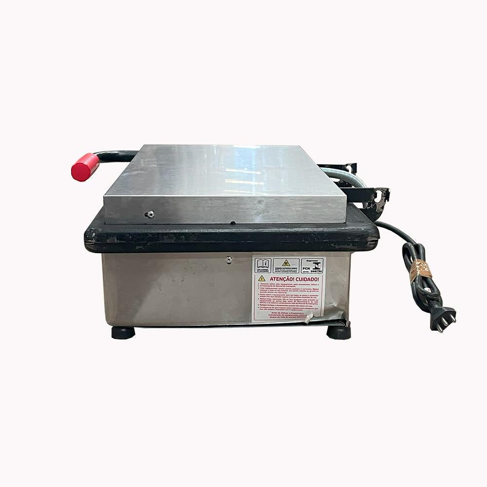 SEMINOVO - Grill Simples 1 Prensa Maior Pr-500e 220V New - Progás
