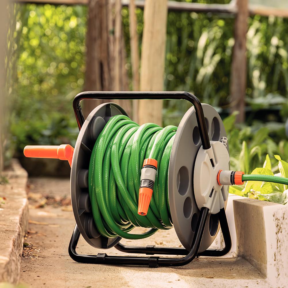 Conjunto Irrigação Enrolador Mangueira 20m Esguicho Adaptadores Engates 9pcs - Tramontina 78594600