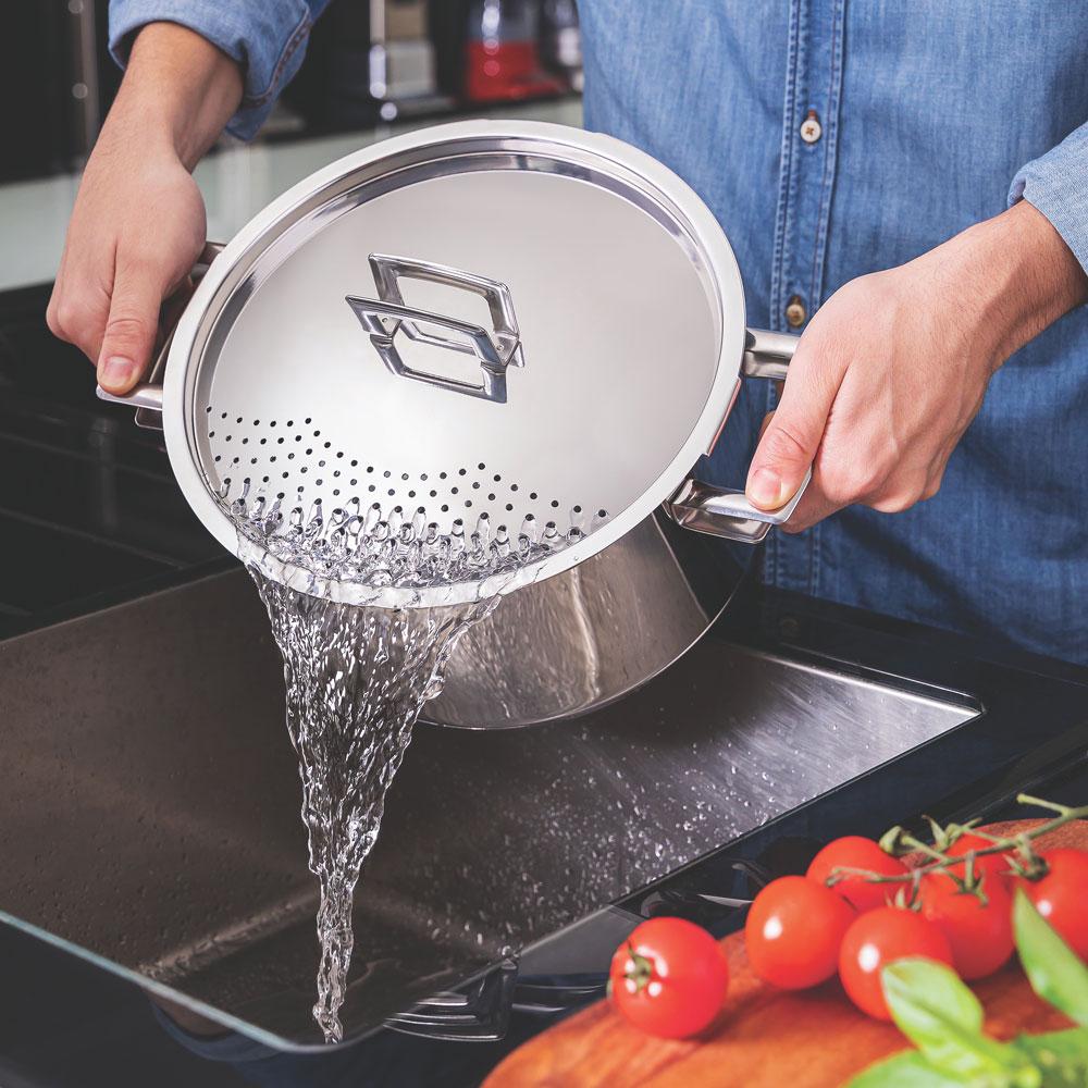 Espagueteira Brava em Aço Inox Fundo Triplo Tampa Perfurada 24 cm 6,1 l - Tramontina 62417240