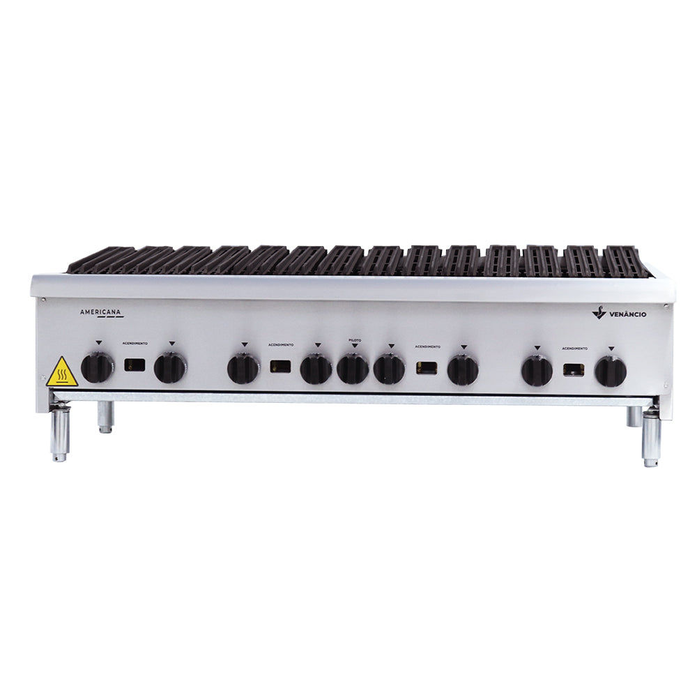 Painel frontal com botões de controle da chapa charbroiler Venâncio CGG120 a gás, para regulagem precisa da temperatura