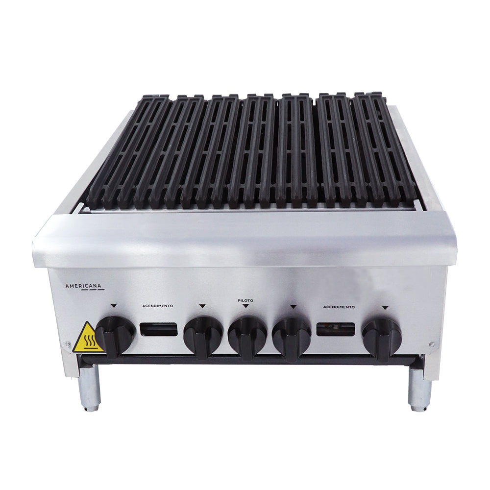Painel frontal e botões de controle da chapa charbroiler a gás Venâncio CGG60 em inox, para operação intuitiva