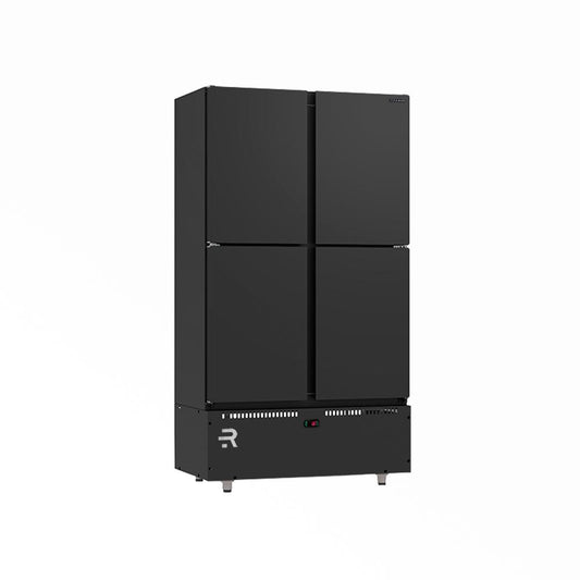 Mini Câmara 4 Portas Preto 744 Litros Refrimate MCR4PP com sistema de ar forçado e controle digital.