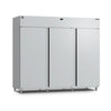 Mini câmara frigorífica para carne inox Refrimate com gancheira e 2900 litros de capacidade.