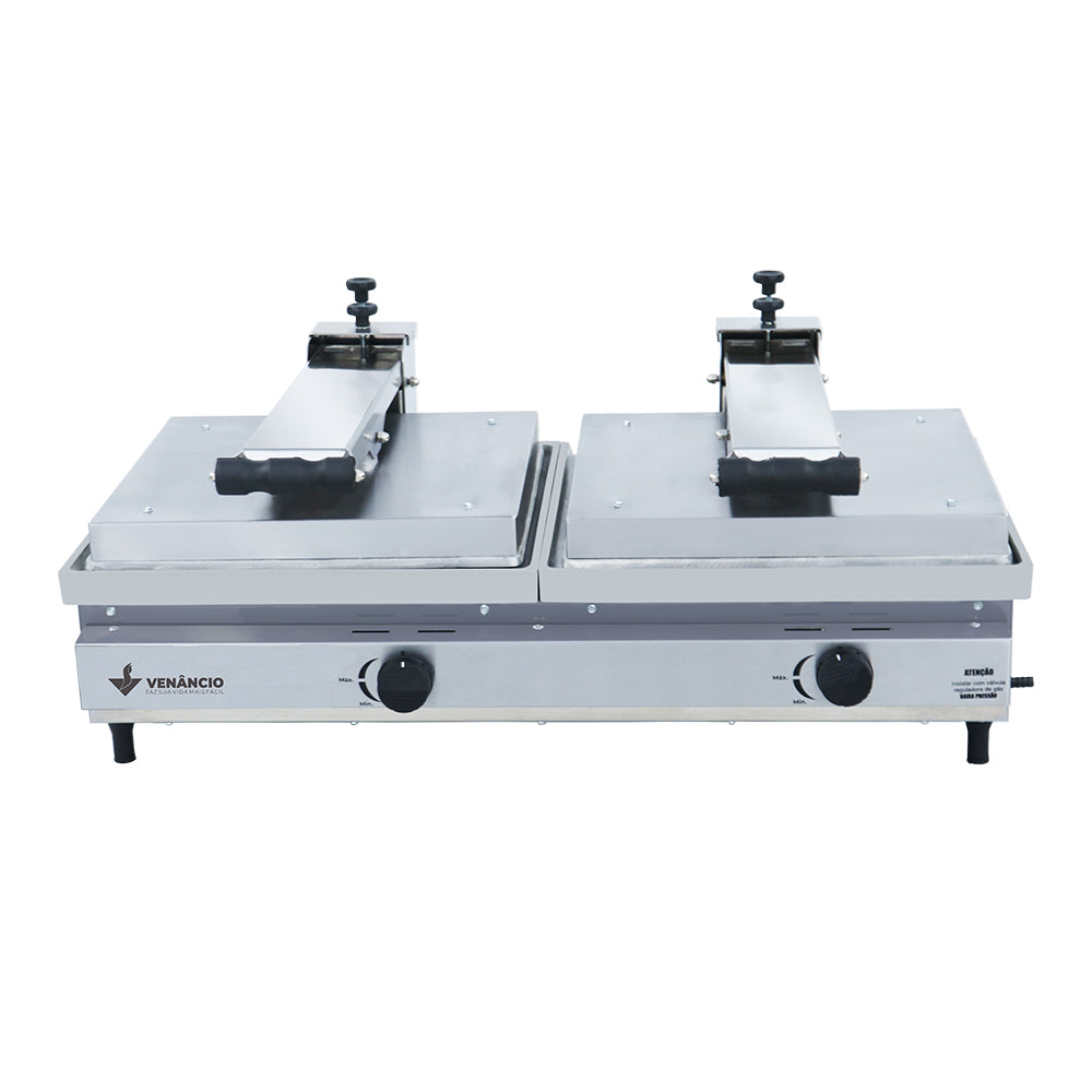 Visão frontal da sanduicheira Venâncio SCG90A2P com duas prensas fechadas, design compacto para cozinhas comerciais